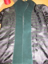 melotn wool coat lining with velvet collar